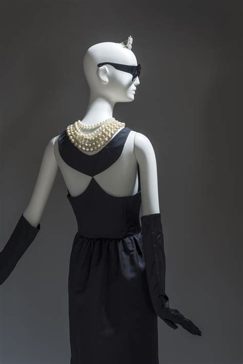 hubert de Givenchy costume